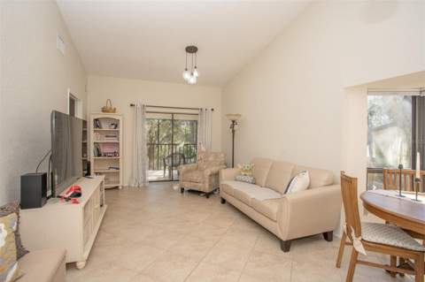 11511 113th Street #13H, Largo FL - photo 10 of 28