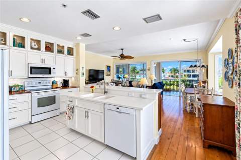 3444 Sunset Key Circle #102, Punta Gorda FL - photo 18 of 72