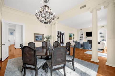 810 Eldorado Avenue, Clearwater Beach FL - photo 18 of 81