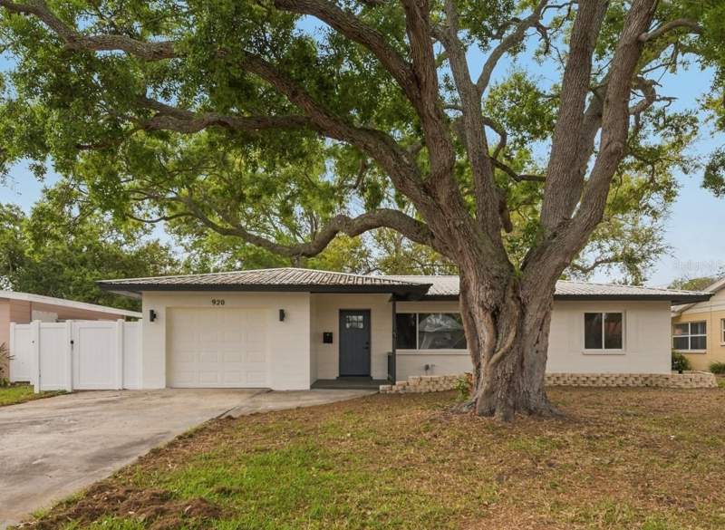 4 bedroom Single Family Residence at 920 43RD AVENUE, SNELL SHORES, ST PETERSBURG — photo 1