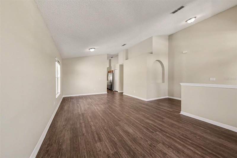 3 bedroom Single Family Residence at 1110 BLUEGRASS DRIVE, GROVELAND LEXINGTON VILLAGE PH 02, GROVELAND — photo 5