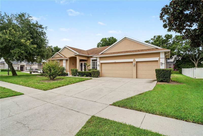 4 bedroom Single Family Residence at 2648 Valiant Drive, Clermont Regency Hills Ph 02 Lt 59 Pb 49, Clermont — photo 3