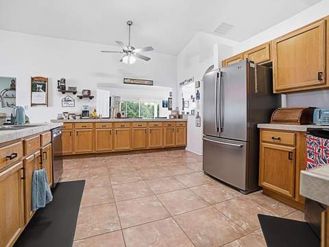 3851 Manor Oaks Court, Leesburg FL - photo 7 of 47