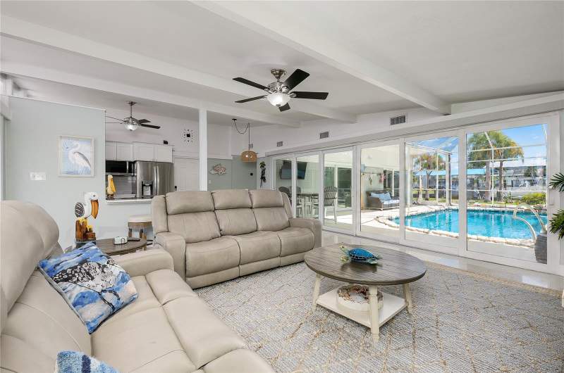 3 bedroom Single Family Residence at 1429 Lemon Bay Drive, Point Pines, Englewood — photo 4