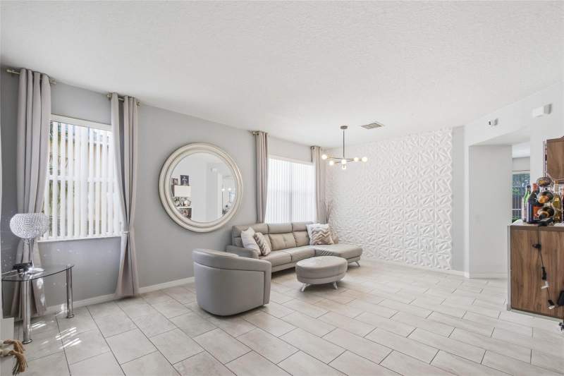 4 bedroom Single Family Residence at 1017 Berkeley Drive, Somerset, Kissimmee — photo 4