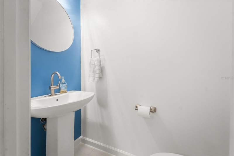 2 bedroom Condominium at 2735 SW 35th Place #903, Casablanca West, Gainesville — photo 5
