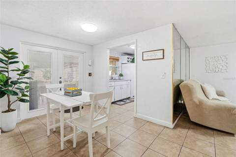 8513 Woodlake Drive, Tampa FL - photo 6 of 25