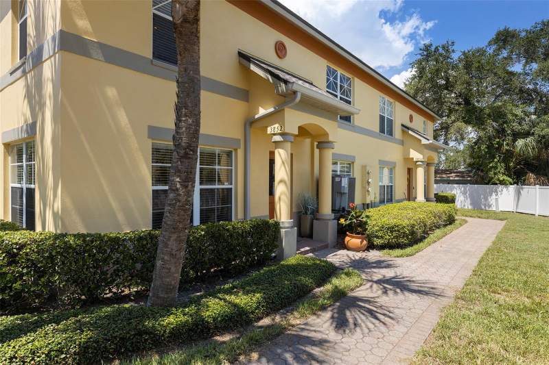 Coquina Key Townhomes