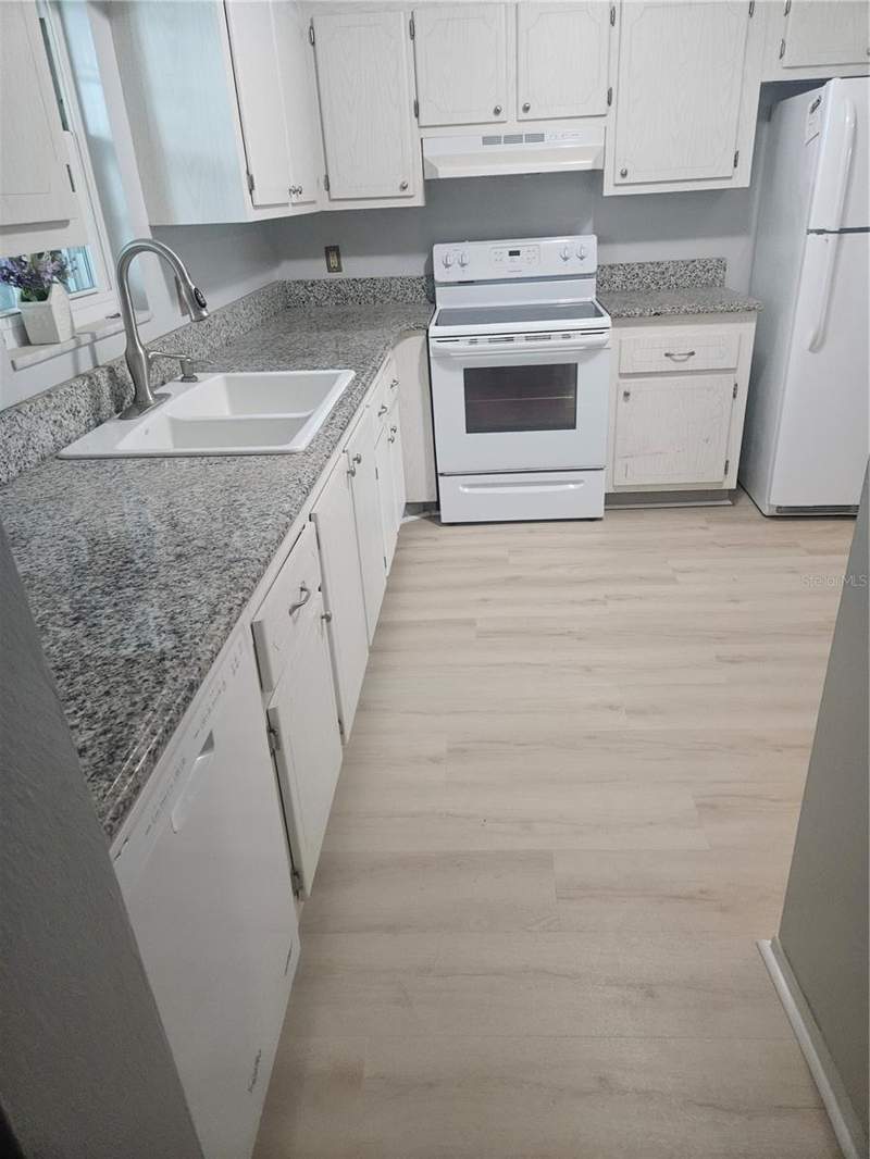 2 bedroom Condominium at 1706 Belleair Forest Drive #310, Belleair Forest, Belleair — photo 2