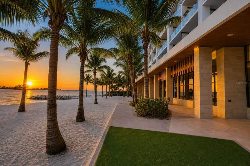 2 bedroom Condo - Hotel at 691 S Gulfview Boulevard #711, Enchantment Clearwater Beach Hotel Condo, Clearwater — photo 3