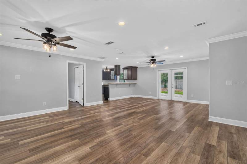 4 bedroom Single Family Residence at 3817 NW 28th Terrace, Hidden Oaks, Gainesville — photo 5