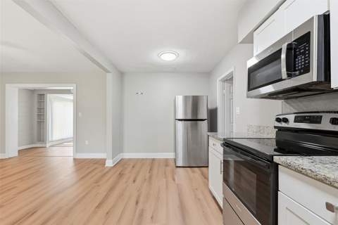 4302 Meadowbrook Avenue, Orlando FL - photo 16 of 36