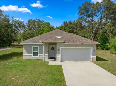 2 Magnolia Pass Trace, home for sale in Ocklawaha 32179
