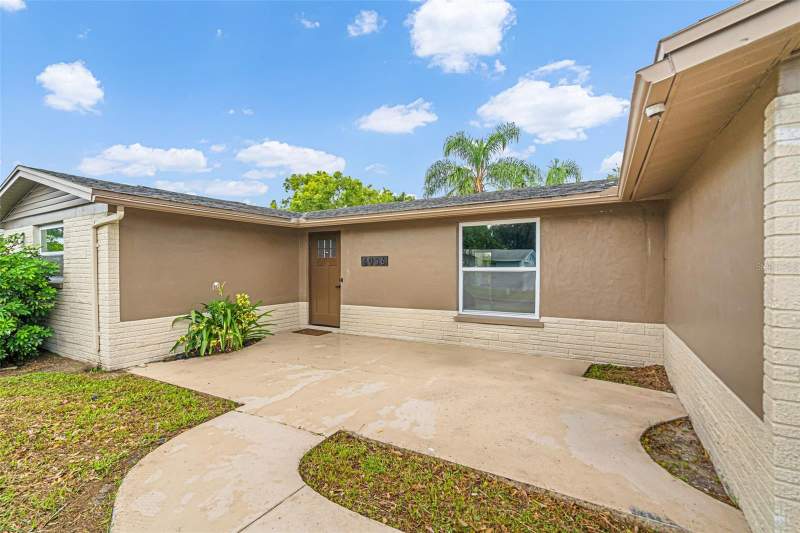 3 bedroom Single Family Residence at 4036 Sunray Drive, Aloha Gardens, Holiday — photo 5