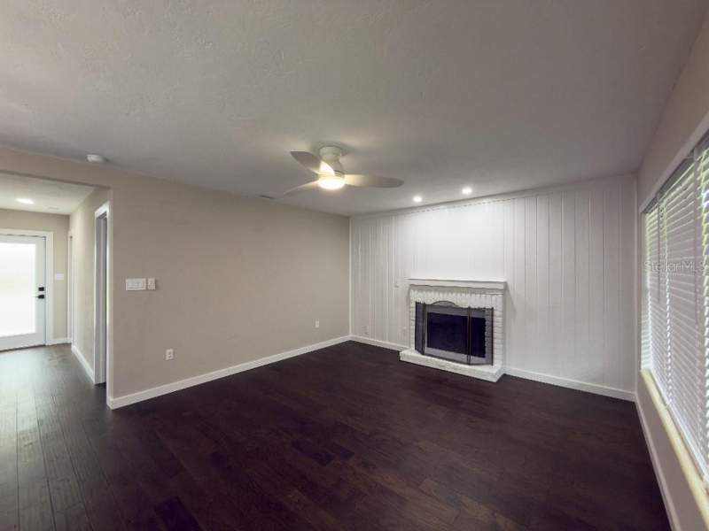 2 bedroom Single Family Residence at 10927 72nd Avenue, Sunset Lane 1st Add, Seminole — photo 5