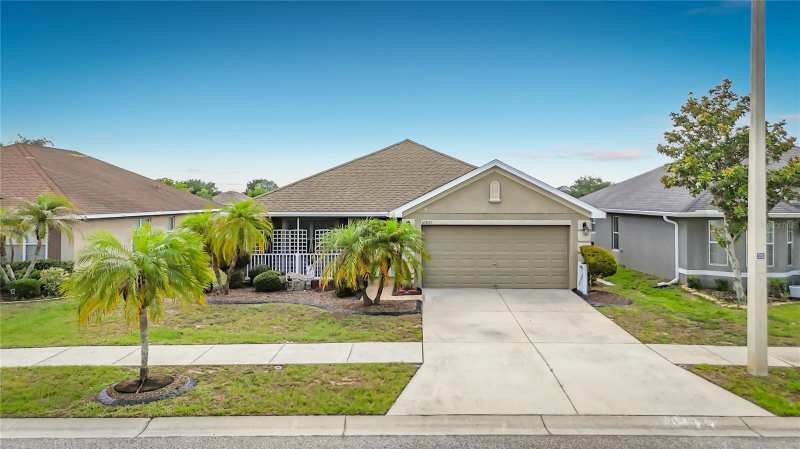 3 bedroom Single Family Residence at 10821 Standing Stone Drive, Ayersworth Glen, Wimauma — photo 1