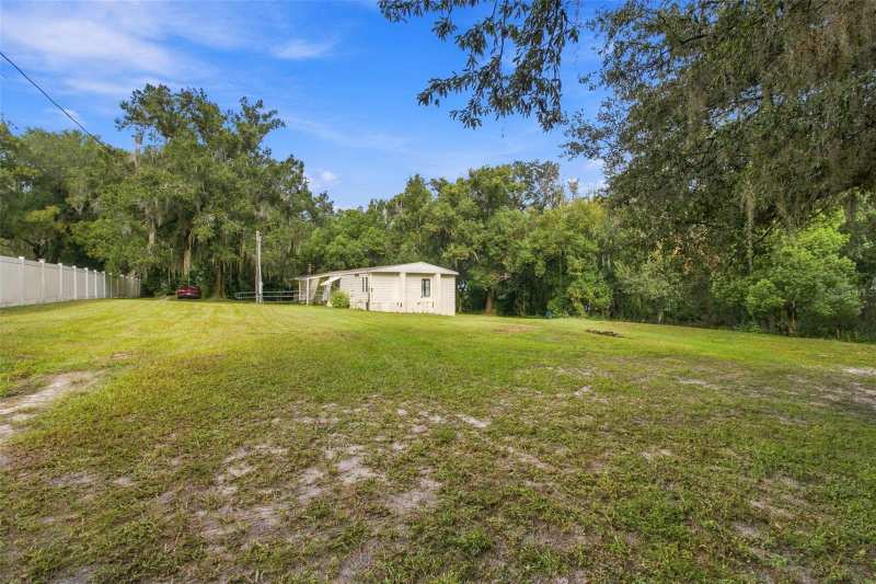 2 bedroom Manufactured Home at 30251 Sunset Lane, Lakeside Estates, Wesley Chapel — photo 1
