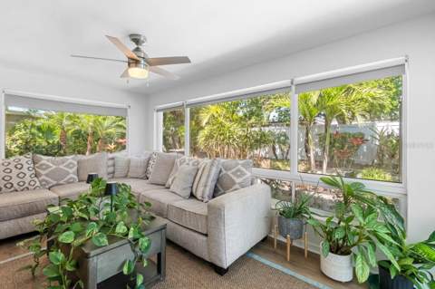 3723 Orchard Grove Lane, Largo FL - photo 15 of 46