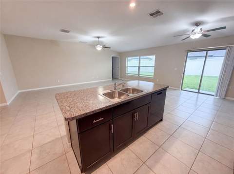 39693 Harvest Creek Lane, Zephyrhills FL - photo 9 of 34