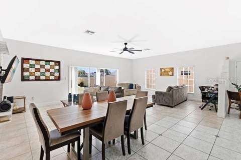 1057 Universal Rest Place, Kissimmee FL - photo 12 of 36