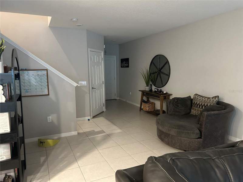 3 bedroom Townhouse at 3363 Bellezza Court, Bella Parc Twnhms, Kissimmee — photo 2