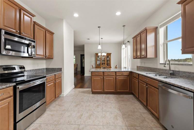 3 bedroom Single Family Residence at 3801 Serena Lane, Heritage Hills Ph 5B, Clermont — photo 3