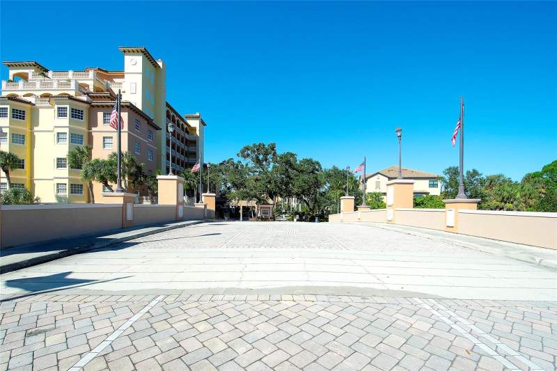 2 bedroom Condominium at 1921 Monte Carlo Drive #603, Phillippi Landings A, Sarasota — photo 2