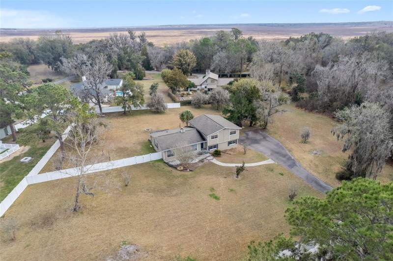 4 bedroom Single Family Residence at 8205 SW 44th Terrace, Prairie Pointe, Gainesville — photo 3