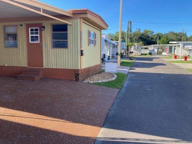 1 bedroom Mobile Home at 800 32nd Avenue #227, Lakeshore Mobile Home Park Sub, St Petersburg — photo 2
