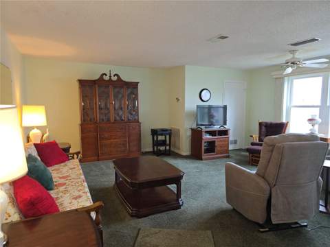 5603 80th Street #410, St Petersburg FL - photo 15 of 57