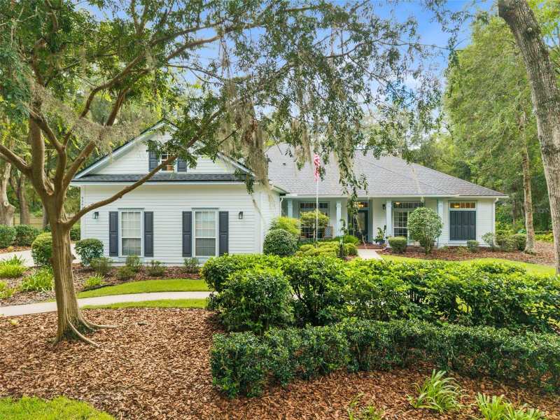 5 bedroom Single Family Residence at 9341 SW 33rd Road, Haile Plantation Unit 34 Rep Ph 2, Gainesville — photo 1