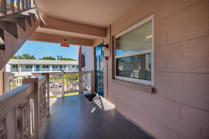 1 bedroom Condominium at 3125 36th Street #201, Mayfair Condo In Park West, St Petersburg — photo 2