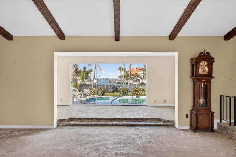 4 bedroom Single Family Residence at 3103 Wedgewood Drive, Belle Isle, Belleair Beach — photo 4