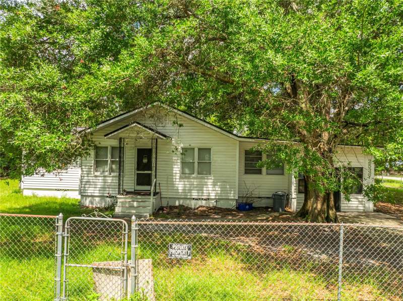 2536 MAGNOLIA AVENUE home for sale in Otters