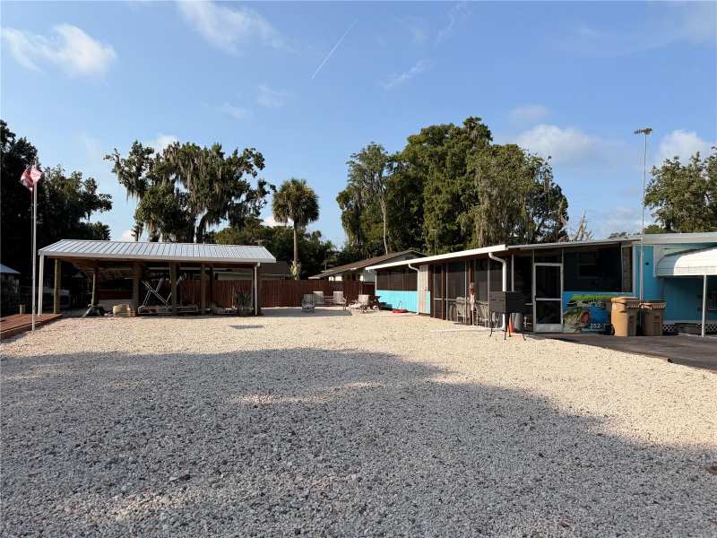 3 bedroom Mobile Home at 56350 Acorn Road, Astor Forest Campsites Unrec, Astor — photo 1