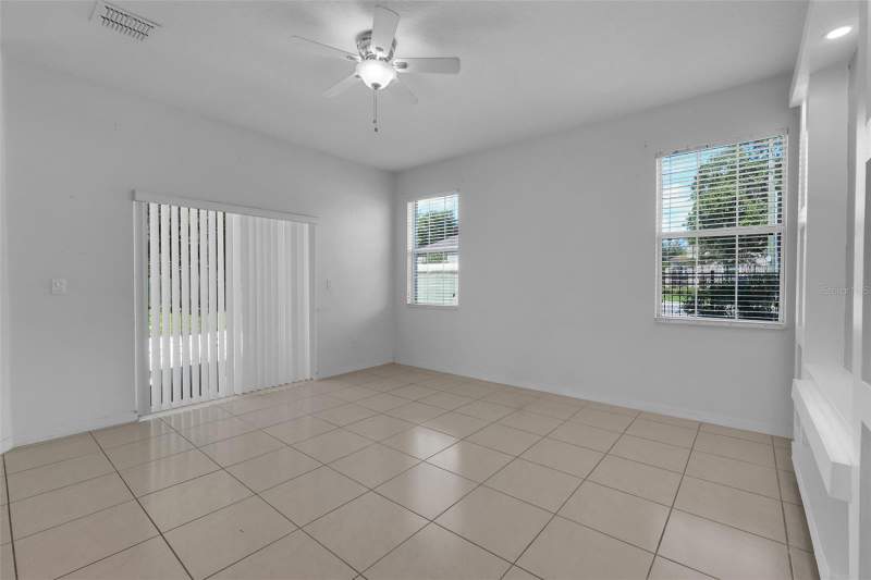 3 bedroom Townhouse at 4384 Paradise Cove Court, Paradise Cove, Kissimmee — photo 4