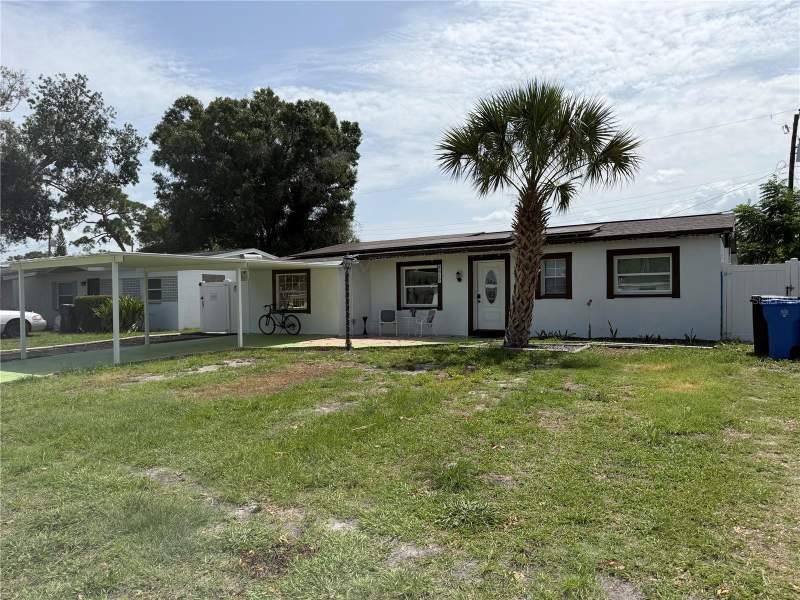 5 bedroom Single Family Residence at 4519 Eden Rock Road, Rocky Point Village Unit 1, Tampa — photo 3