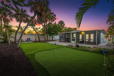 510 79th Avenue, St Pete Beach FL - photo 9 of 37