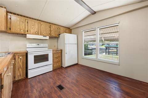30107 Green Bay Drive, Tavares FL - photo 6 of 6