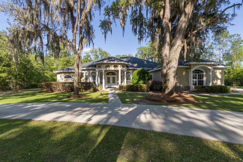 5 bedroom Single Family Residence at 163 NW Amber Court, Cobblestone, Lake City — photo 2