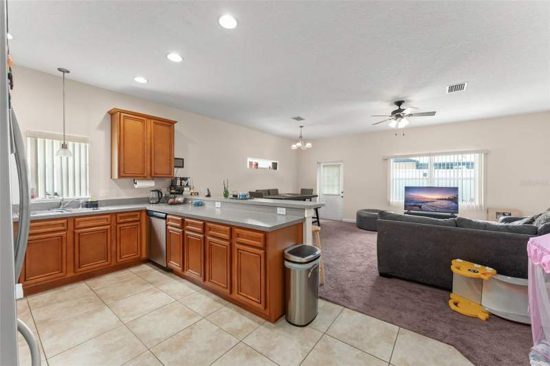 3 bedroom Townhouse at 1880 Peterson Place, The Reserve At Hidden Lake, Sanford — photo 5