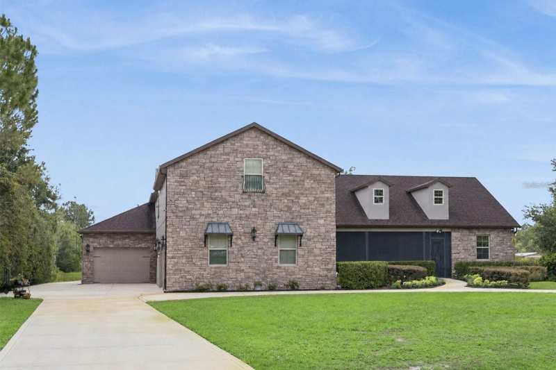 4 bedroom Single Family Residence at 2075 Mustang Court, Bay Lake Ranch Unit 3, St Cloud — photo 1
