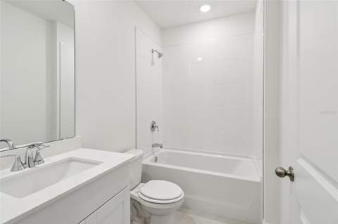 807 Sunshower Drive, Lady Lake FL - photo 17 of 36