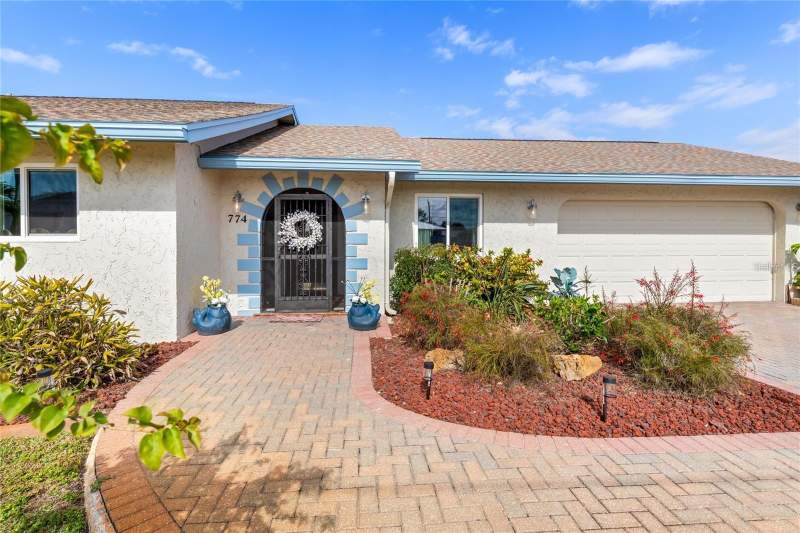 3 bedroom Single Family Residence at 774 Spring Lake Boulevard, Port Charlotte Sec 018, Port Charlotte — photo 3