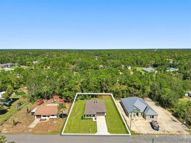 3 bedroom Single Family Residence at 11041 Spoonbill Road, Royal Highlands, Weeki Wachee — photo 5