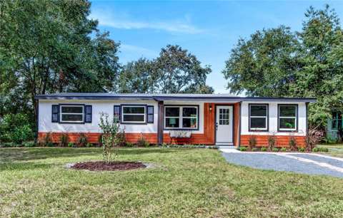 2426 S Laurel Avenue, home for sale on S Laurel Avenue