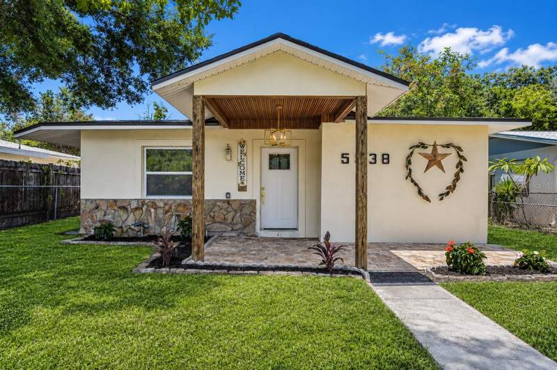3 bedroom Single Family Residence at 5538 6th Avenue, Oak Ridge 3, St Petersburg — photo 3