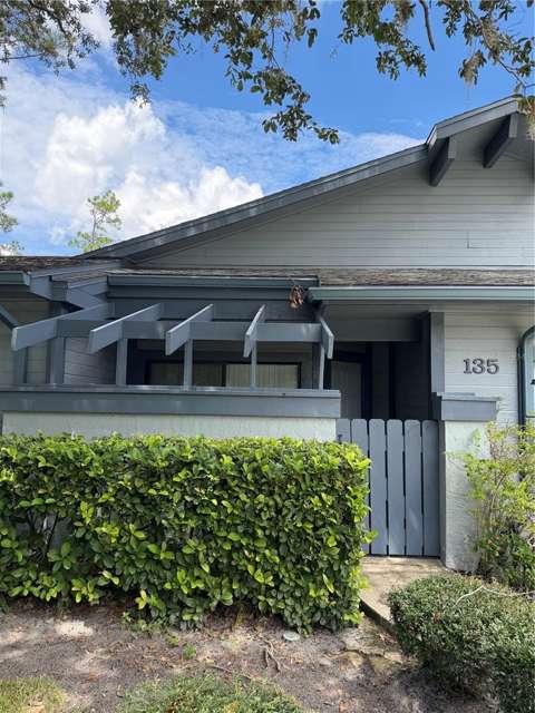 135 Pinewinds Boulevard, home for sale in Oldsmar 34677