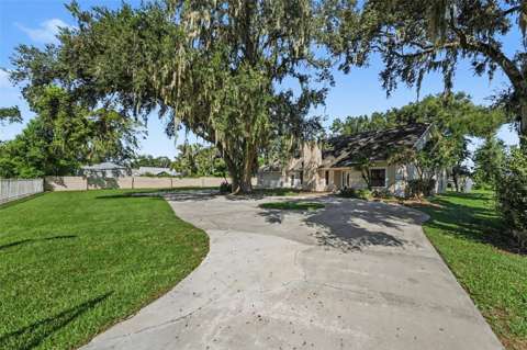 126 Goins Drive, home for sale in Seffner 33584