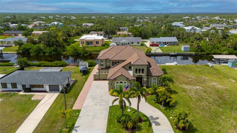 4 bedroom Single Family Residence at 18189 Ohara Drive, Port Charlotte Sec 079, Port Charlotte — photo 3
